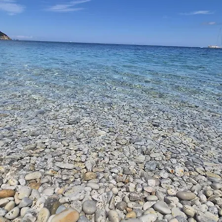 Daire Elegantissimo Direttamente Sul Mare Le Ghiaie 6 Posti Letto