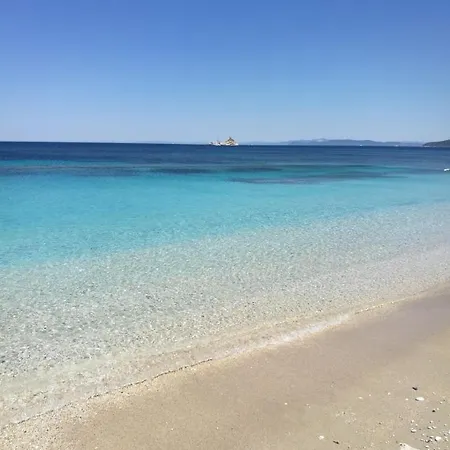Elegantissimo Direttamente Sul Mare Le Ghiaie 6 Posti Letto Lägenhet Portoferraio