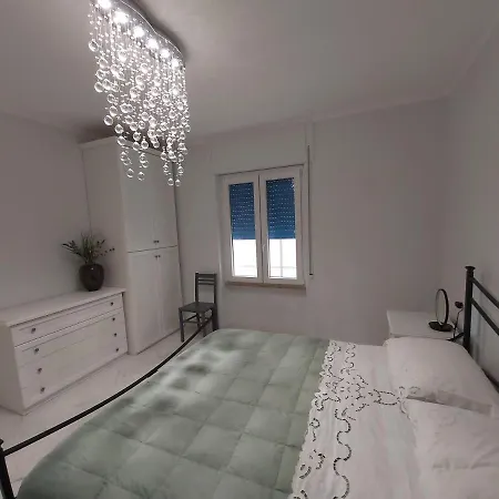 Elegantissimo Direttamente Sul Mare Le Ghiaie 6 Posti Letto דירה
